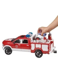 Bruder 02544 - RAM 2500 Brandweerwagen