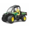 Bruder 2490 - John Deere Gator XUV 855D Met Chauffeur