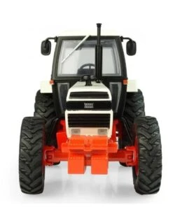 Universal Hobbies 4279 - David Brown 1490 4WD 1:32 -Toy Verkoop universal hobbies universal hobbies 4279 david bro 3