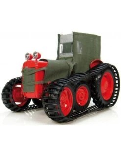 Universal Hobbies Ferguson TEA-20 "SUE" 1:16