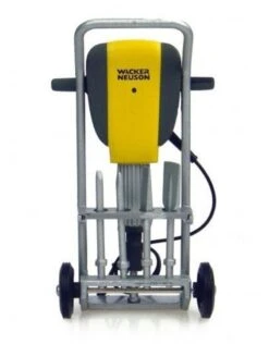 Universal Hobbies Neuson Hammer EH65 US Version 1:12 -Toy Verkoop universal hobbies universal hobbies neuson hammer 2